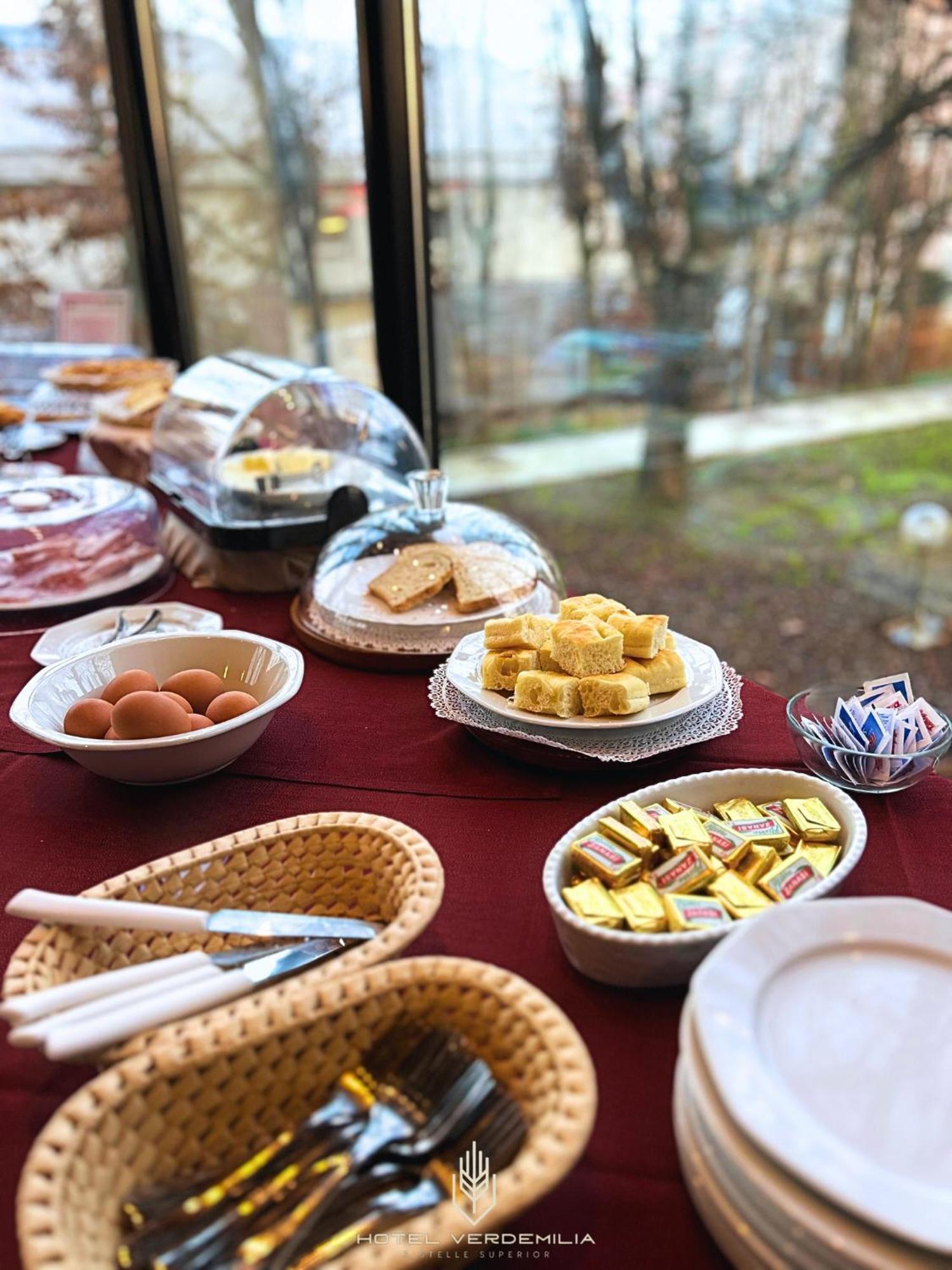 Verdemilia Hotel Anzola dell'Emilia Eksteriør bilde