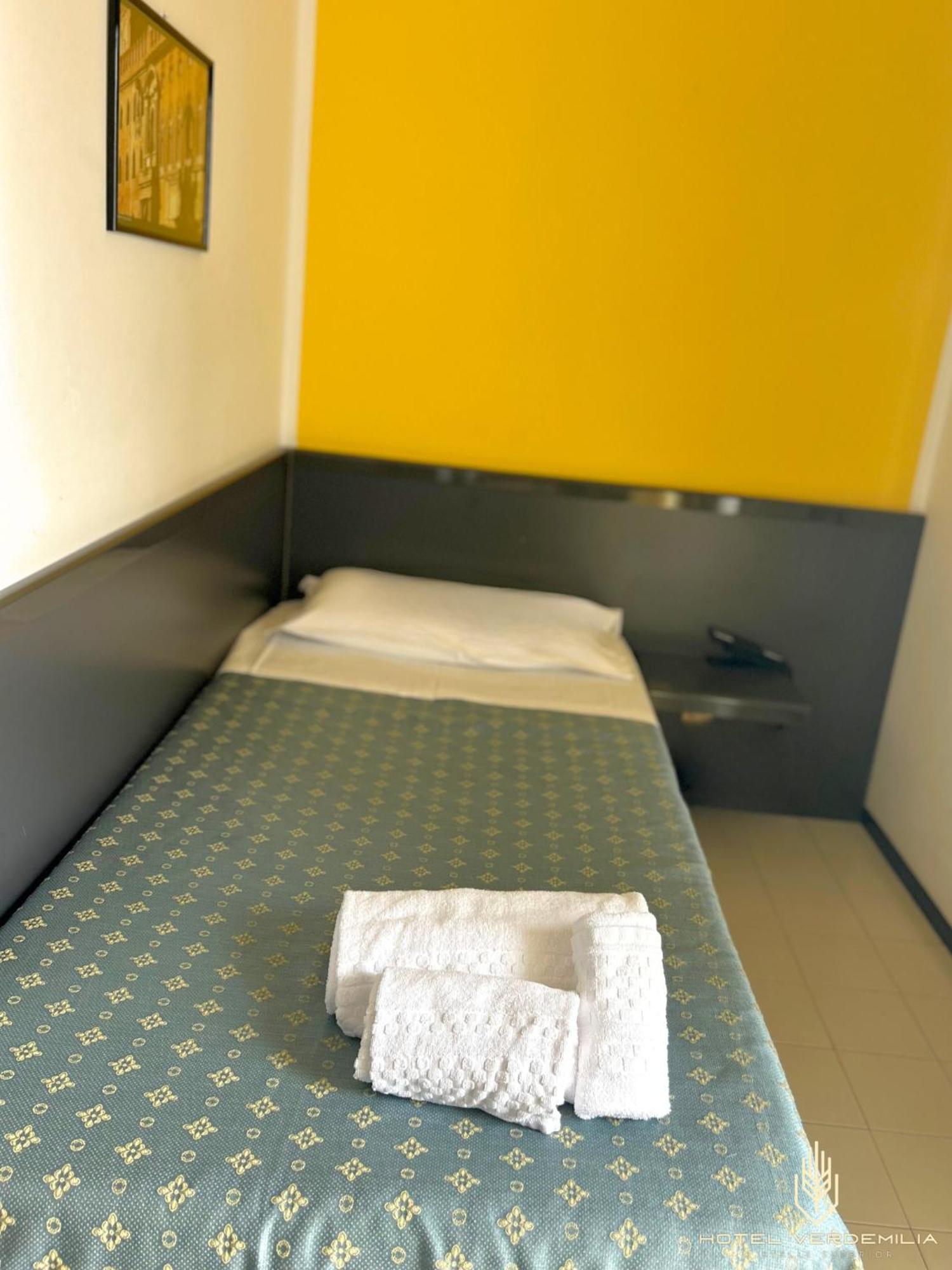 Verdemilia Hotel Anzola dell'Emilia Eksteriør bilde