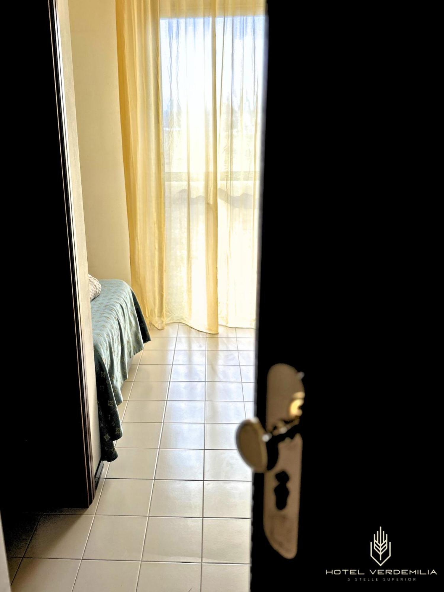Verdemilia Hotel Anzola dell'Emilia Eksteriør bilde