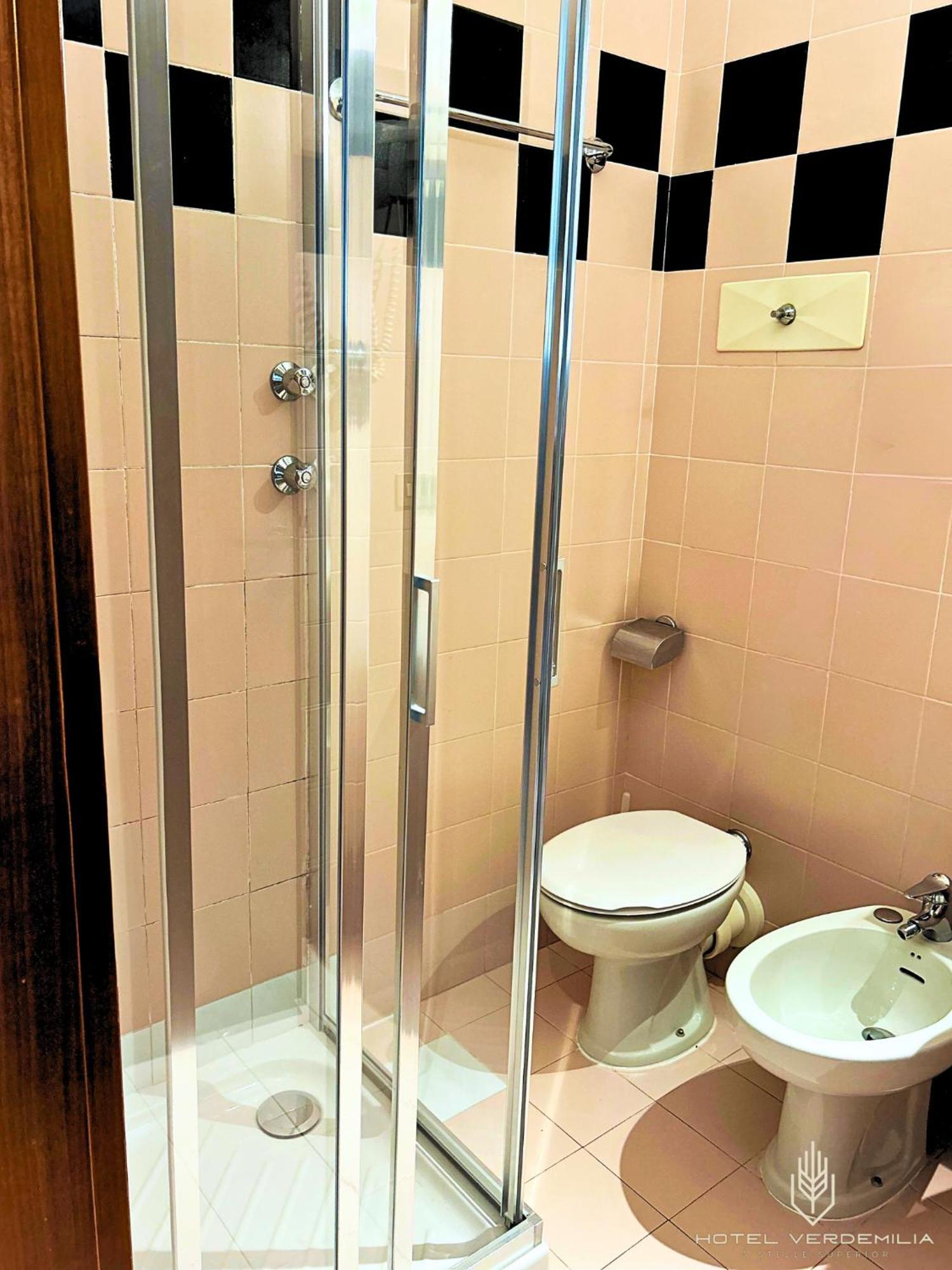 Verdemilia Hotel Anzola dell'Emilia Eksteriør bilde